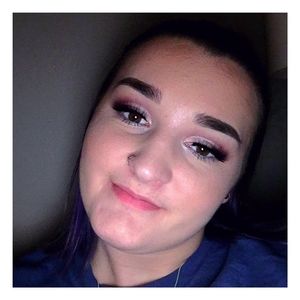 Meet your Posher, Erica